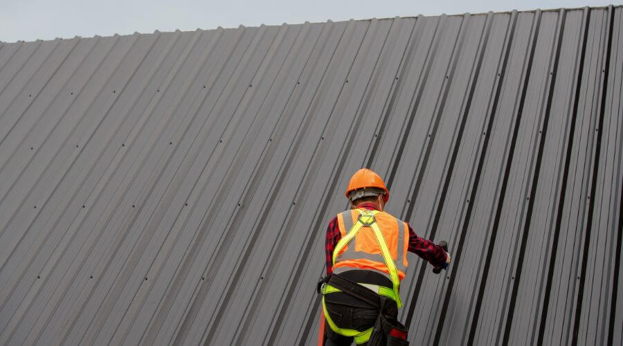 Professional residential roofers in Dewitt, IL
